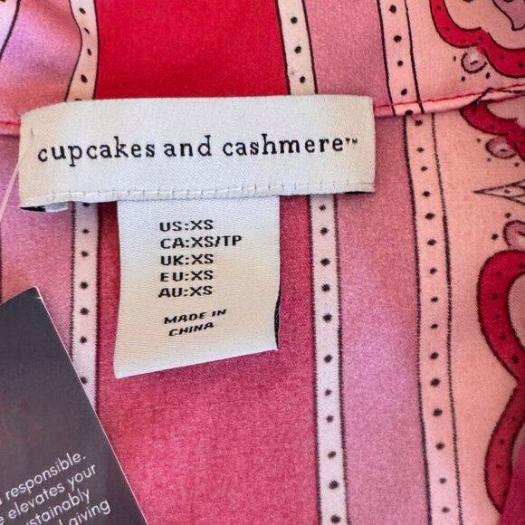 Cupcakes and Cashmere Blouse Gorgeous Pink Paisley Sz XS EUC preppy chic top - Picture 8 of 10